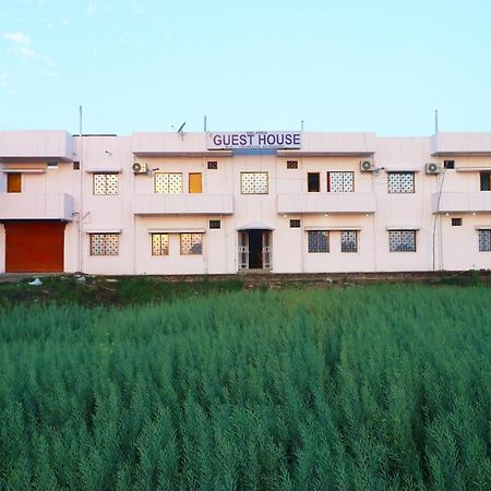 OYO 28298 Nalanda Guest House Exterior foto